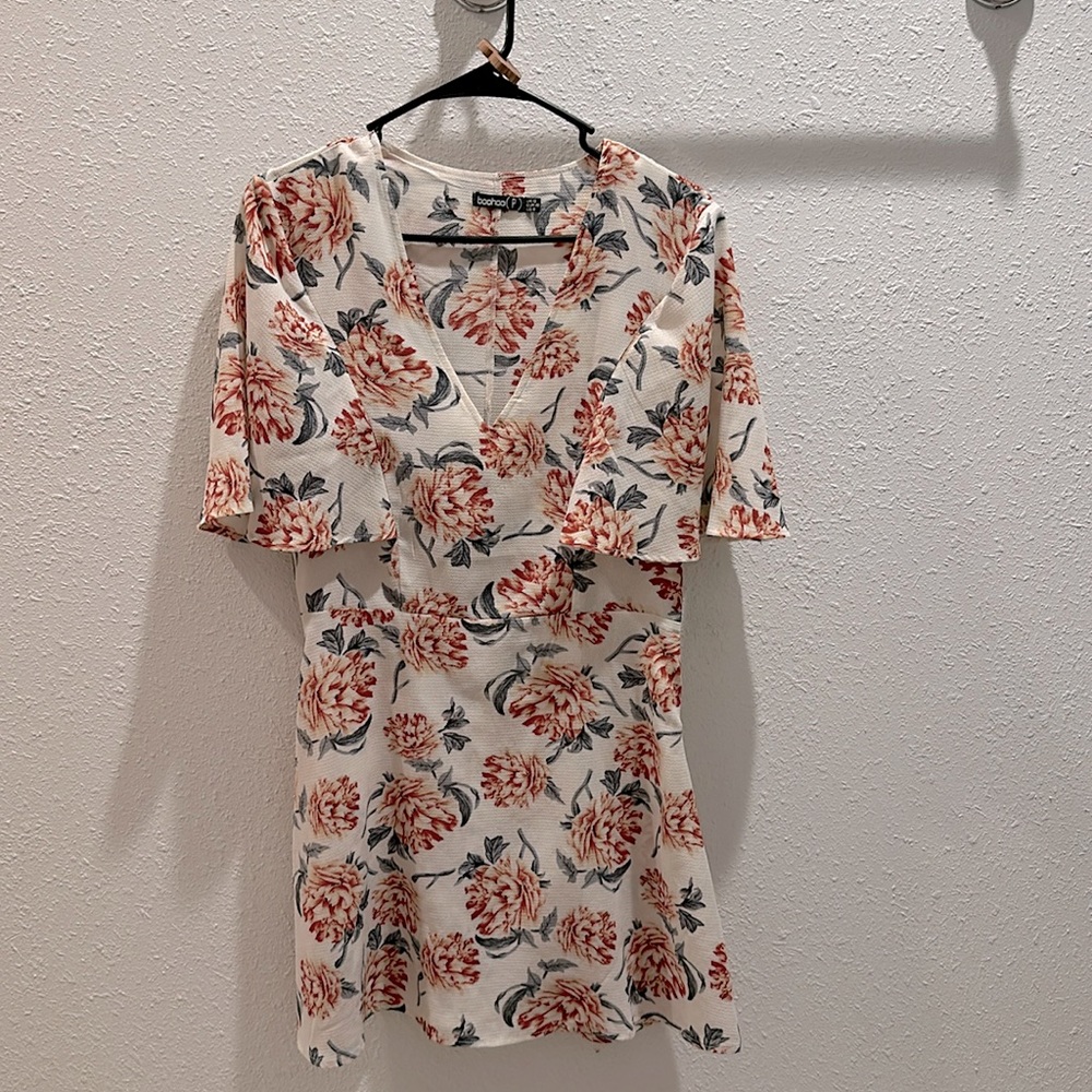 Boohoo floral dress